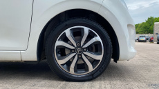 Citroen C1 1.2 PureTech Flair 5dr Petrol Hatchback